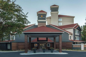 Отель La Quinta by Wyndham Atlanta Perimeter Medical  Атланта